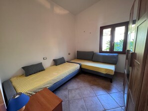Interior - Villa Marina on the waterfront I.U.N. code R9661 (Magomadas)