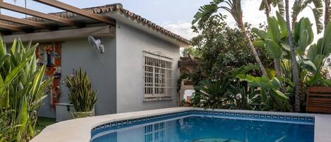 Piscina a l'aire lliure