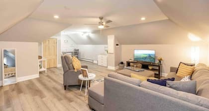 This apartment is a 0 bedroom(s), 1 bathrooms, located in Morgantown, WV.