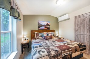 2 slaapkamers, reisbedje, internet, beddengoed