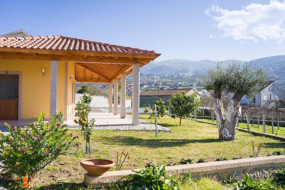 House of Eiras | 20 min from Peneda-Gerês National Park