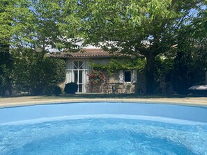 Alberca al aire libre 