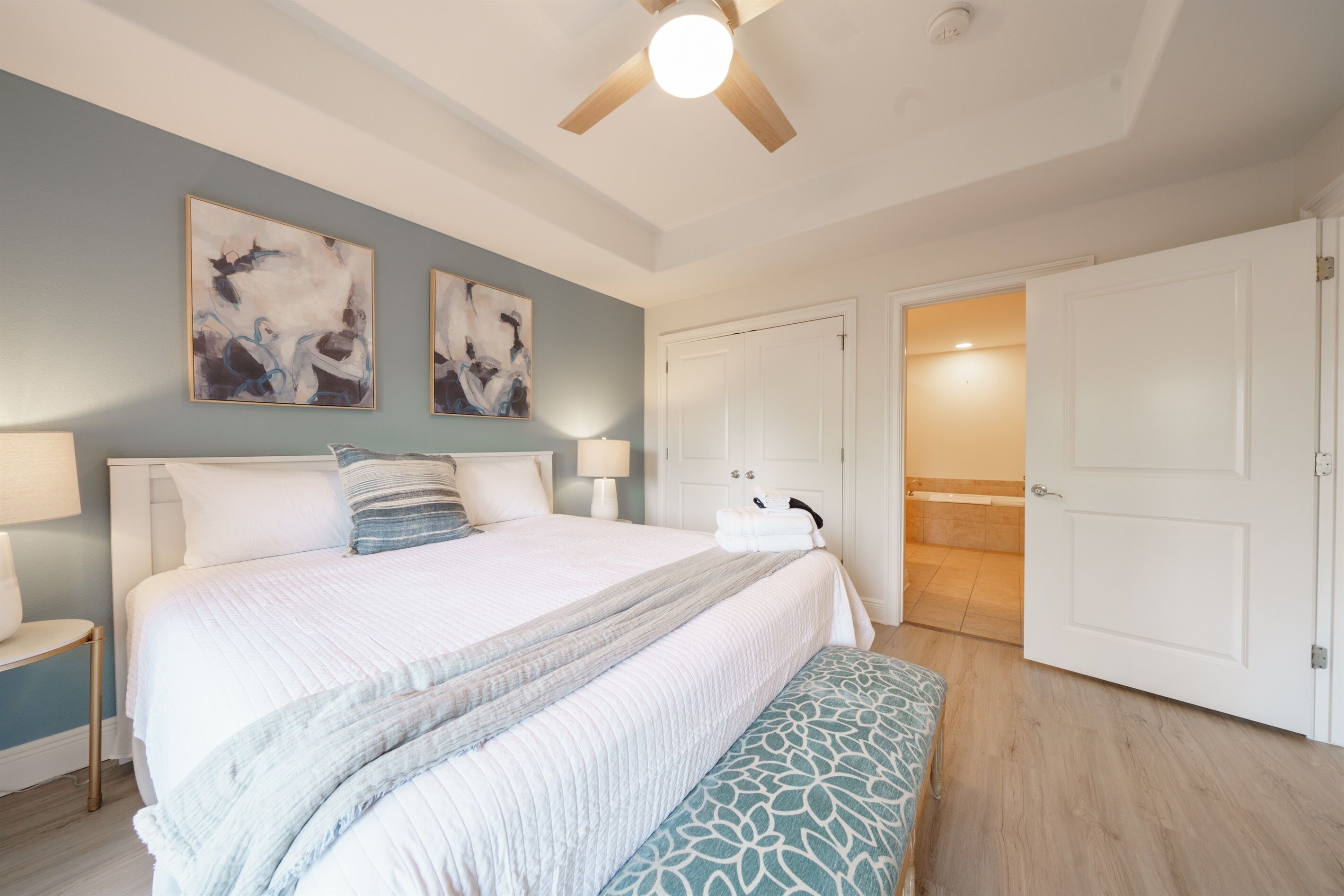 Family Fun House! Game Room & Private Beach