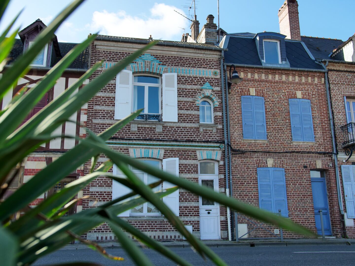 Large house facing the marina, 8 pers.