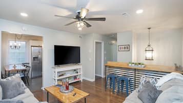 Smart TV, video game console, DVD player