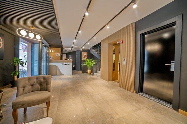 Reception - City Moonlight Apart Hotel (Antalya)