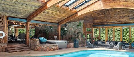 하우스, 침실 6개 | 수영장 | 실내 수영장, 온수 수영장