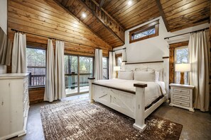 4 Schlafzimmer, Bügeleisen/Bügelbrett, kostenloses WLAN, Bettwäsche