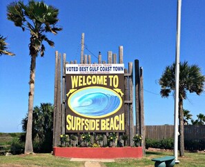 Point of interest - Budget Friendly Beach Pad for Sand, Surf, Fishing! (Surfside Beach)