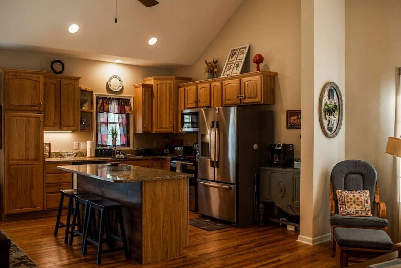 Our Quiet Place – Large deck, yard, and firepit