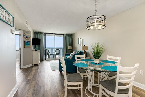 Oceanfront Sands Beach Club #724 | Shore Dr Myrtle Beach | Renovated | 2 BR
