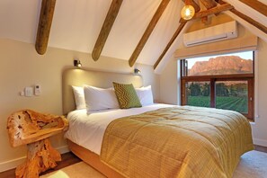 4 habitaciones, tabla de planchar con plancha, wifi y ropa de cama 