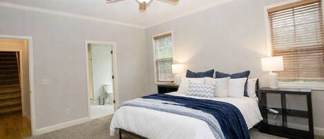 4 chambres, fer et planche Ă repasser, Wi-Fi gratuit, draps fournis