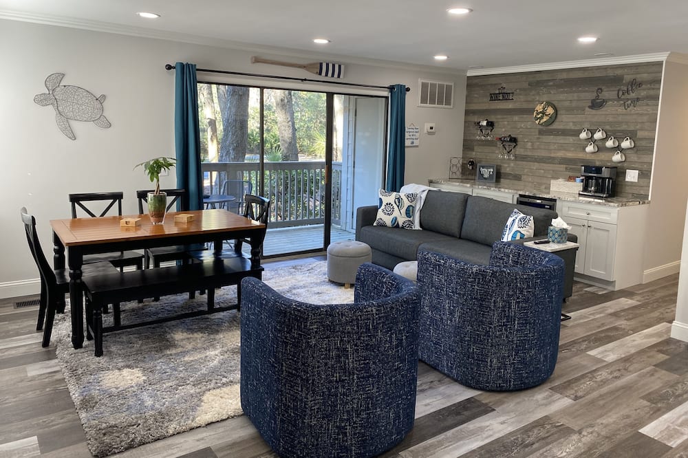 Perfect SnowBirder Location at Affordable Prices