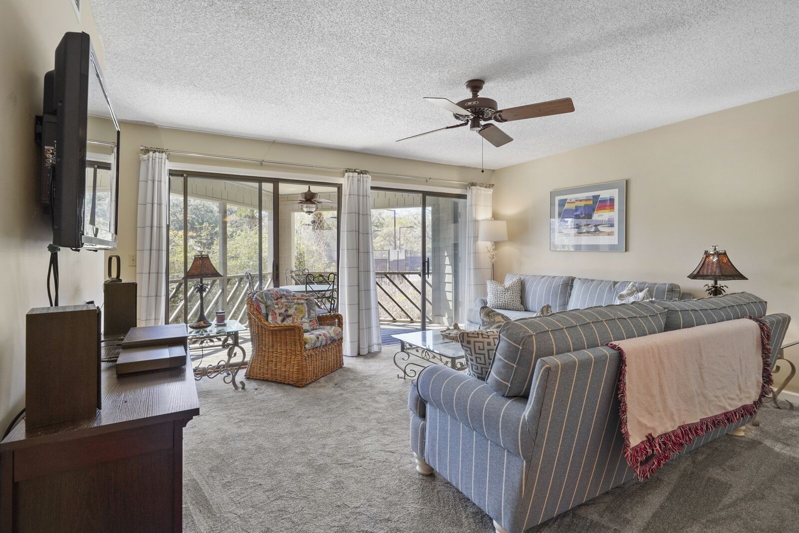 4683 Tennis Club: Tennis Views from Screened Porch, Beach Gear/Bike Credit