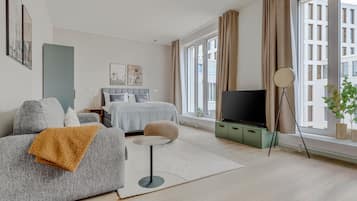 1 bedroom, individually decorated, individually furnished, desk