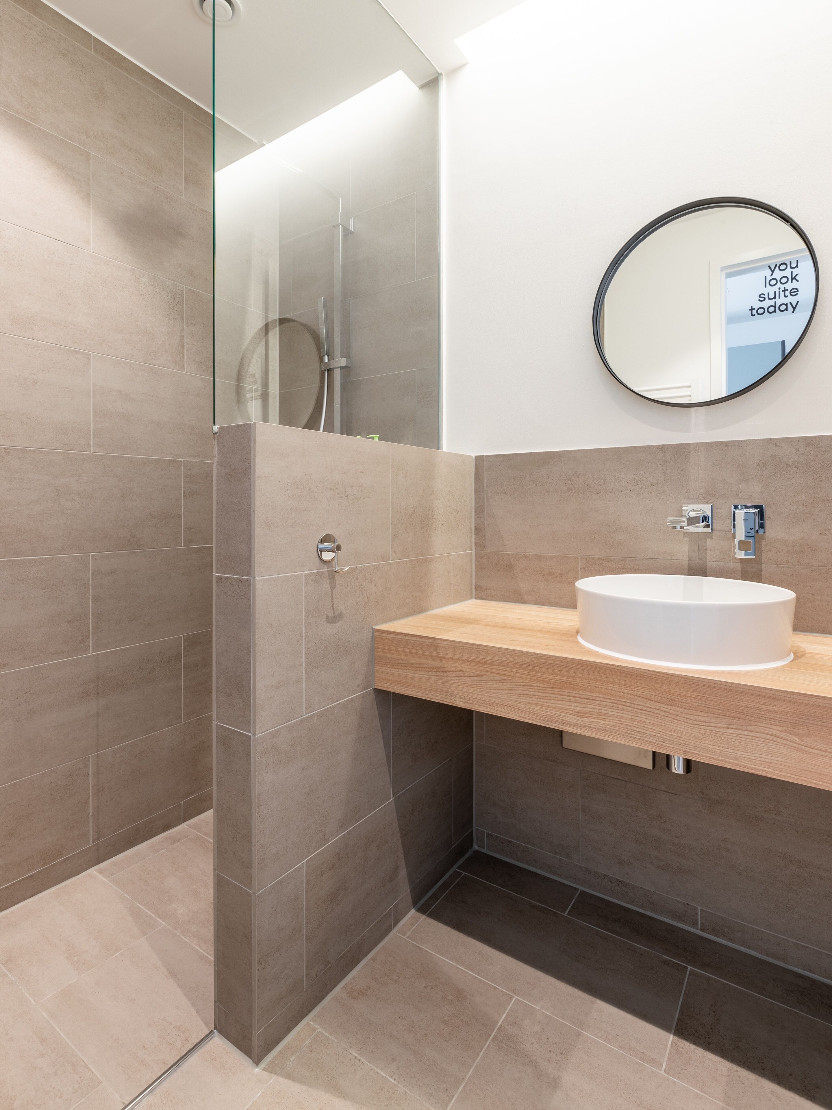 Suite | Bathroom