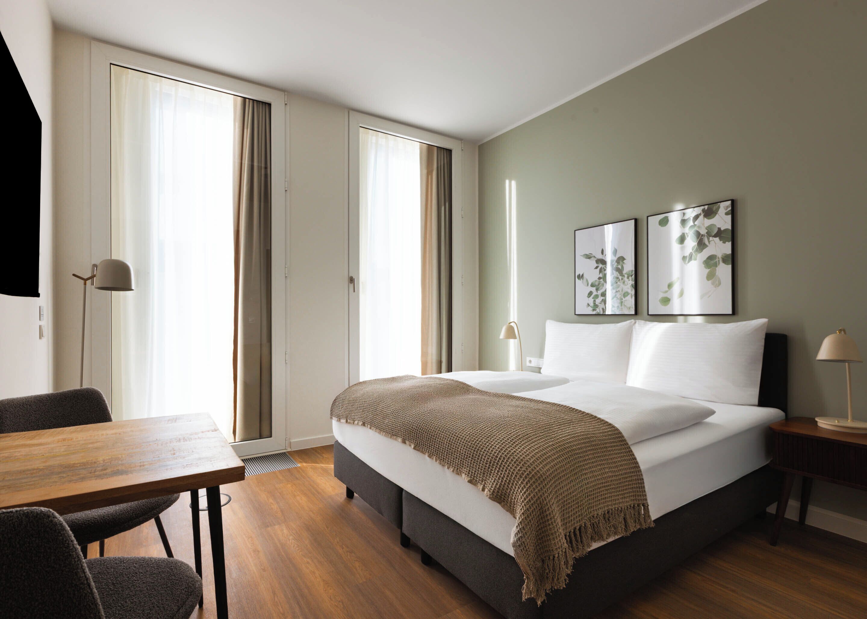 1 間臥室、獨特裝潢、布置獨特、書桌