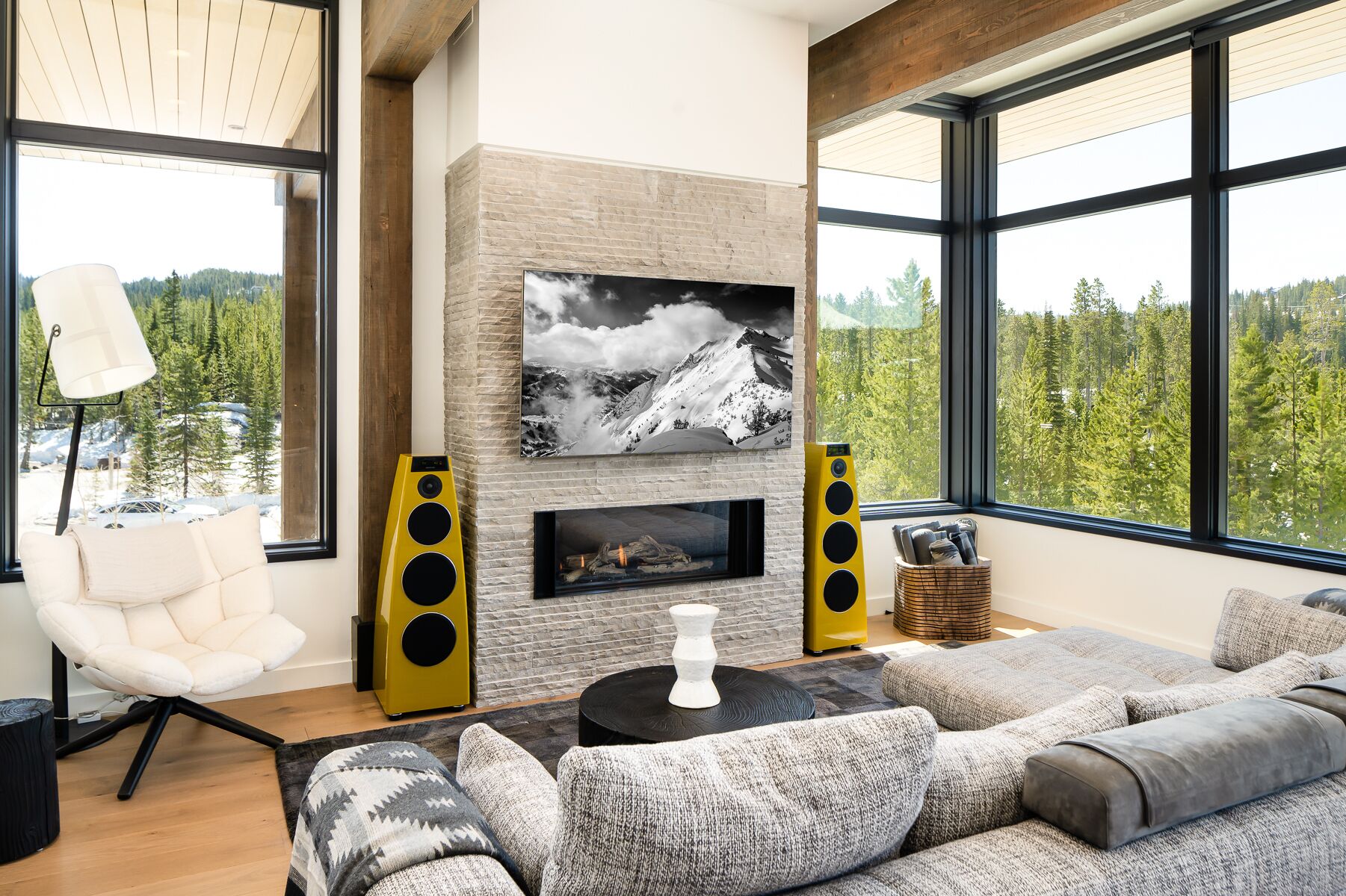 Moonlight Basin- 232 LakeLodge