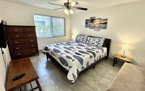 1 soverom, strykejern/-brett, wi-fi og sengetøy