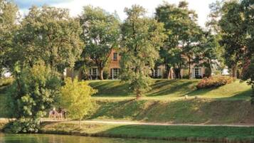 Enceinte de lâhĂ©bergement