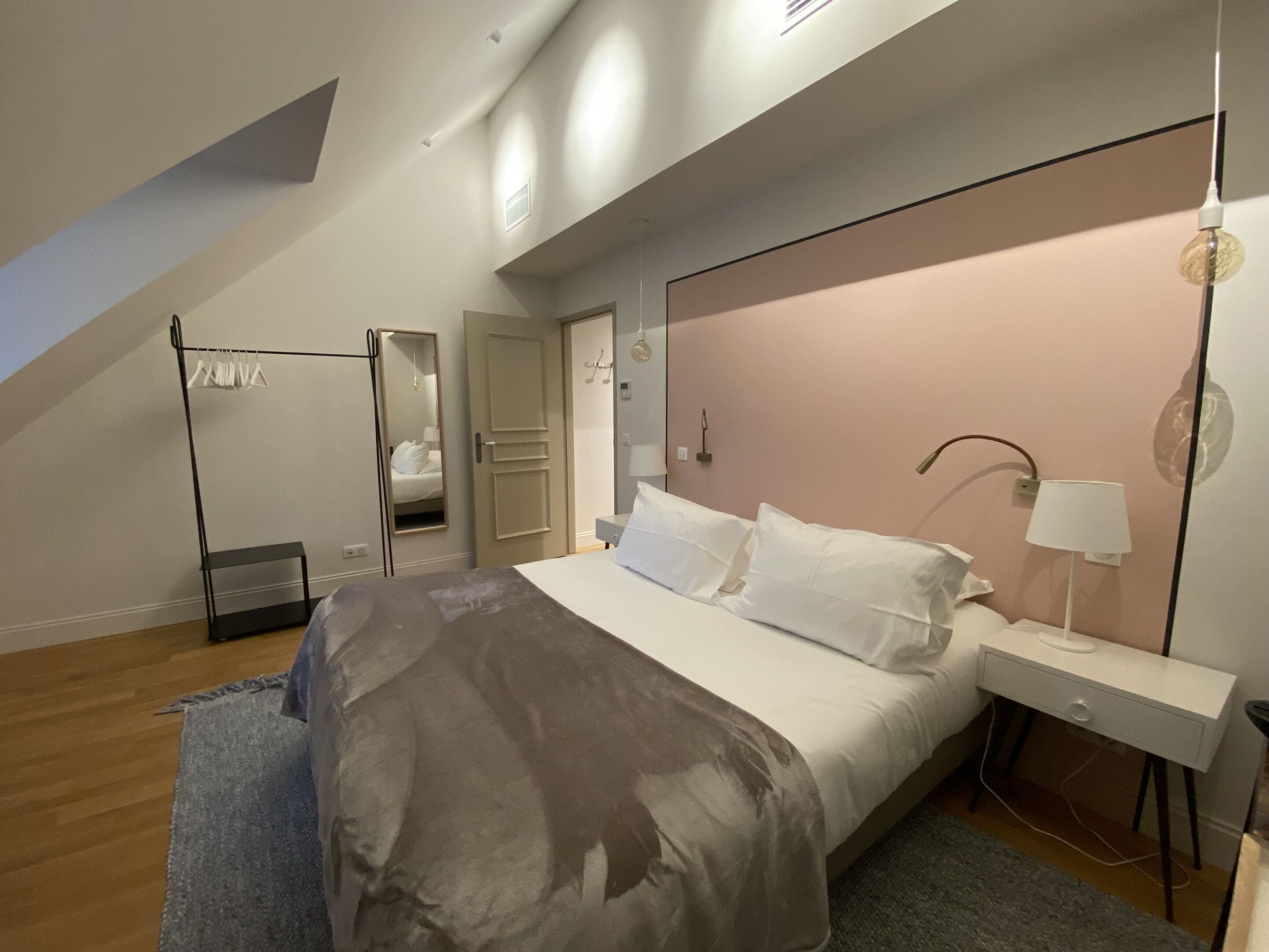 Superior Double Room, Ensuite, Vineyard View (Les feusselottes )