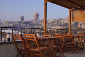 Terrace/patio - Pashahan Hotel (Nevsehir)