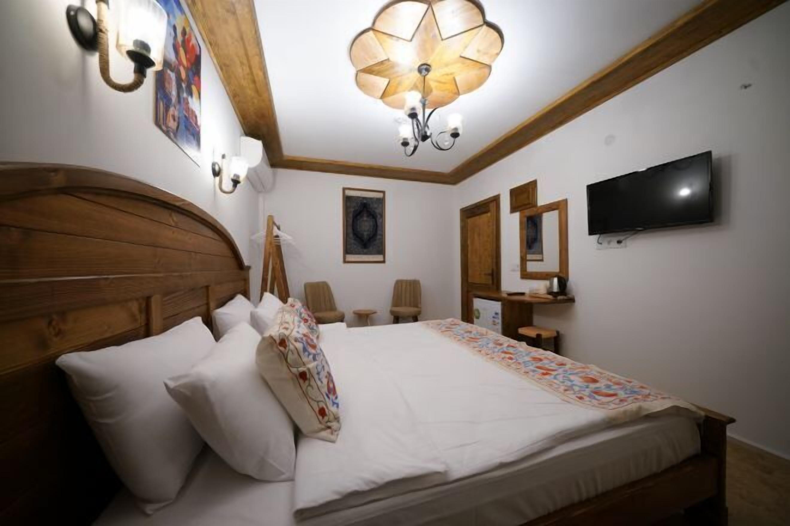 Ropa de cama de alta calidad, colchones Select Comfort y minibar 