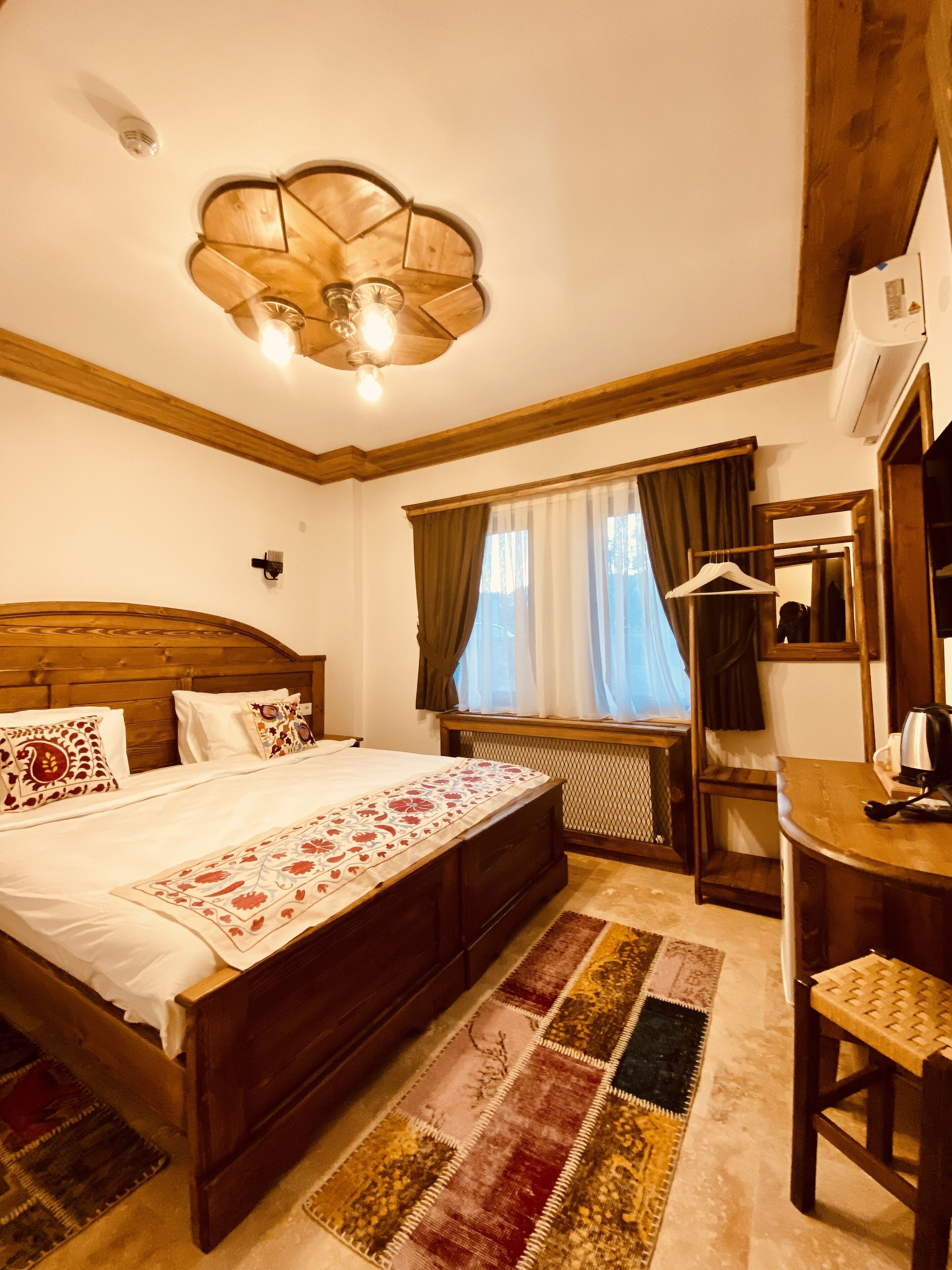 Quarto standard | Roupas de cama premium, camas Select Comfort, frigobar