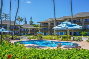 A heated pool - Kaha Lani Resort #325, Oceanfront, Steps to Beach, No Resort Fees! (Lihue)