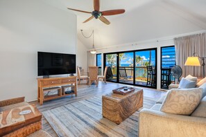 Smart TV - Kaha Lani Resort #325, Oceanfront, Steps to Beach, No Resort Fees! (Lihue)