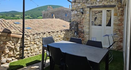 GĂźte "La Cachette"- Mirmande -