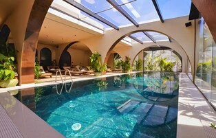 Salas de tratamiento para parejas, un sauna, tratamientos corporales