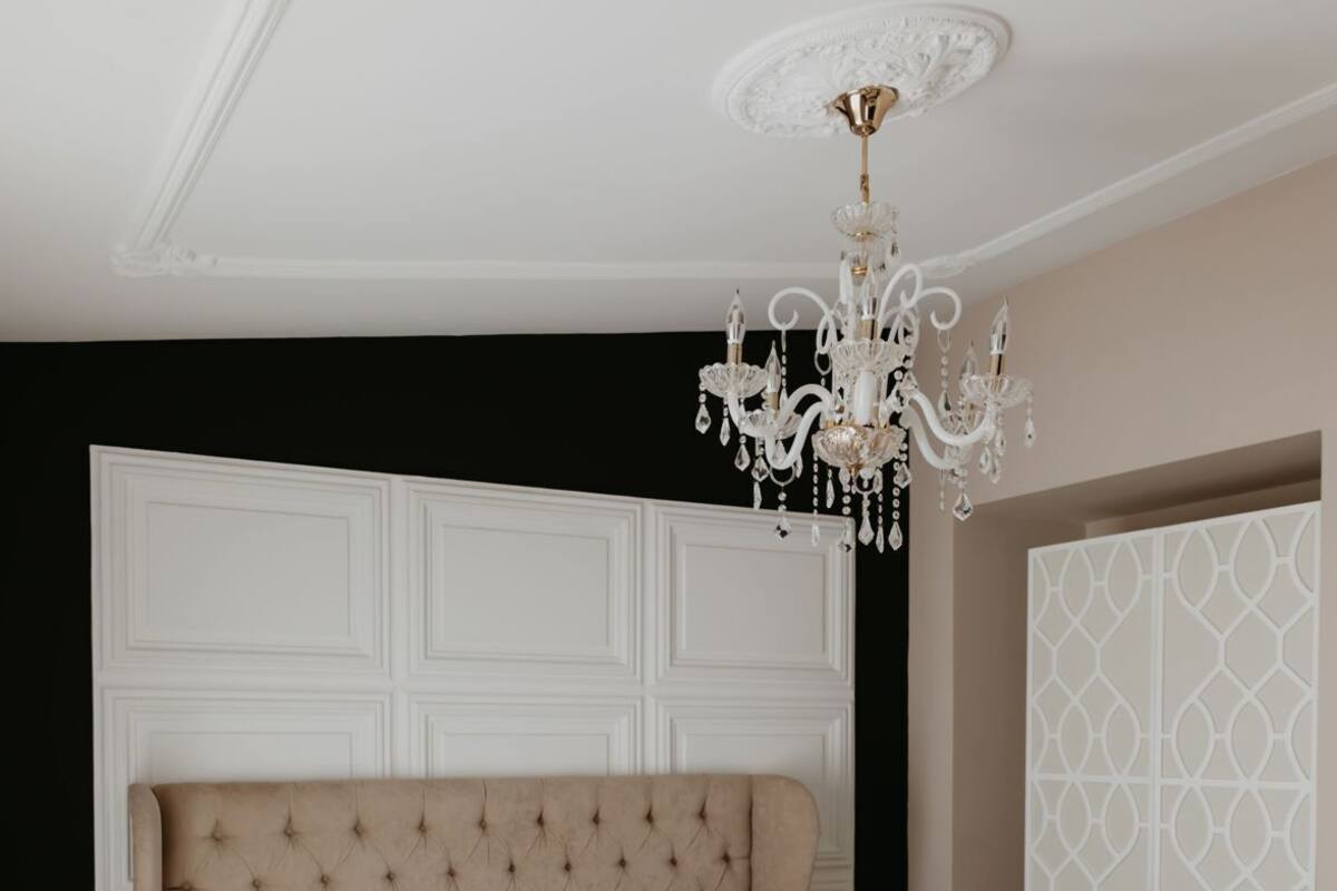 高档床上用品、记忆海绵床垫、迷你吧、特色家居