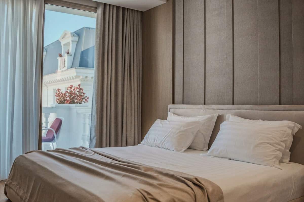 Classic Double Room | Premium bedding, memory foam beds, minibar, desk