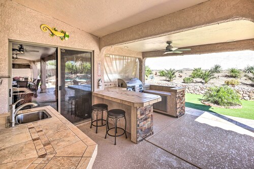 Heated Pool & Game Room: Lake Havasu Retreat