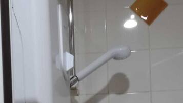 Standard Single Room - Room 4 | Bathroom | Towels