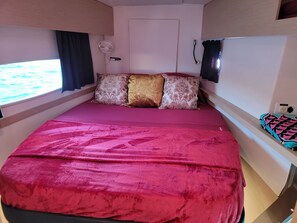 3 quartos, escrivaninha, Wi-Fi de cortesia, roupa de cama