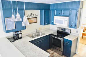 Rumah, kamar mandi pribadi (Sammy's Place 2) | Dapur pribadi