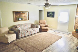 House, Private Bathroom (Sammy's Place 2) | Bahagian dalam