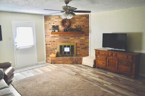 House, Private Bathroom (Sammy's Place 2) | Interior