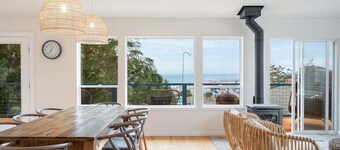 Perch - Seascape Summit: Oceanview 3BR/3BA, dog friendly, Quiet & Private!