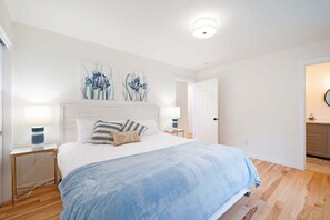 3 chambres, fer et planche à repasser, Wi-Fi gratuit, draps fournis