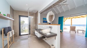 Shower, towels - Belharra (1/2 Rooms) Luxury villa (Gustavia)