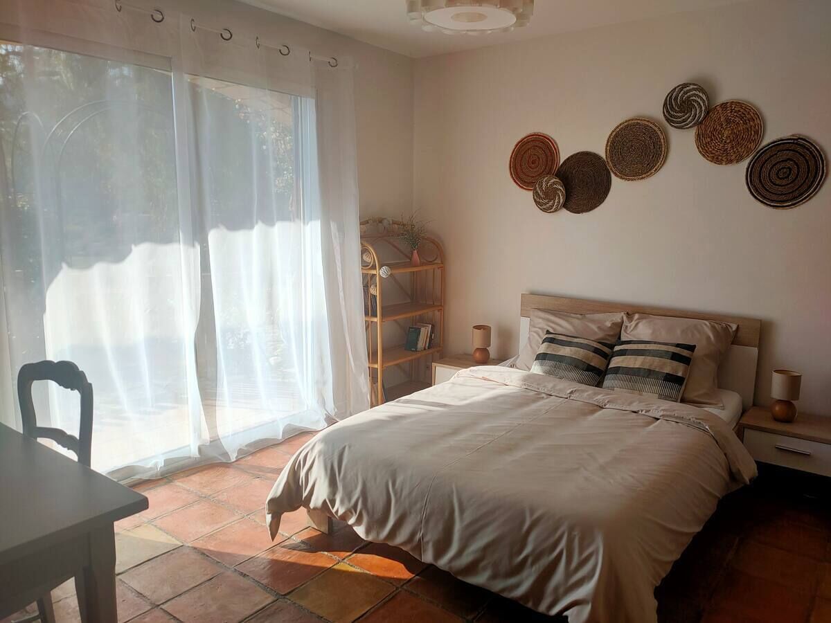 3 chambres, bureau, fer et planche à repasser, Wi-Fi gratuit