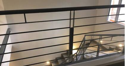 LOGEMENT DE CONFORT AVEC PETITE PISCINE