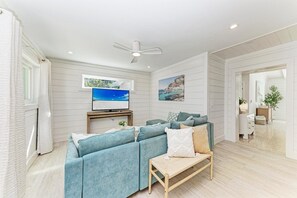 Imagen sin descripción, 2 de 48, botón