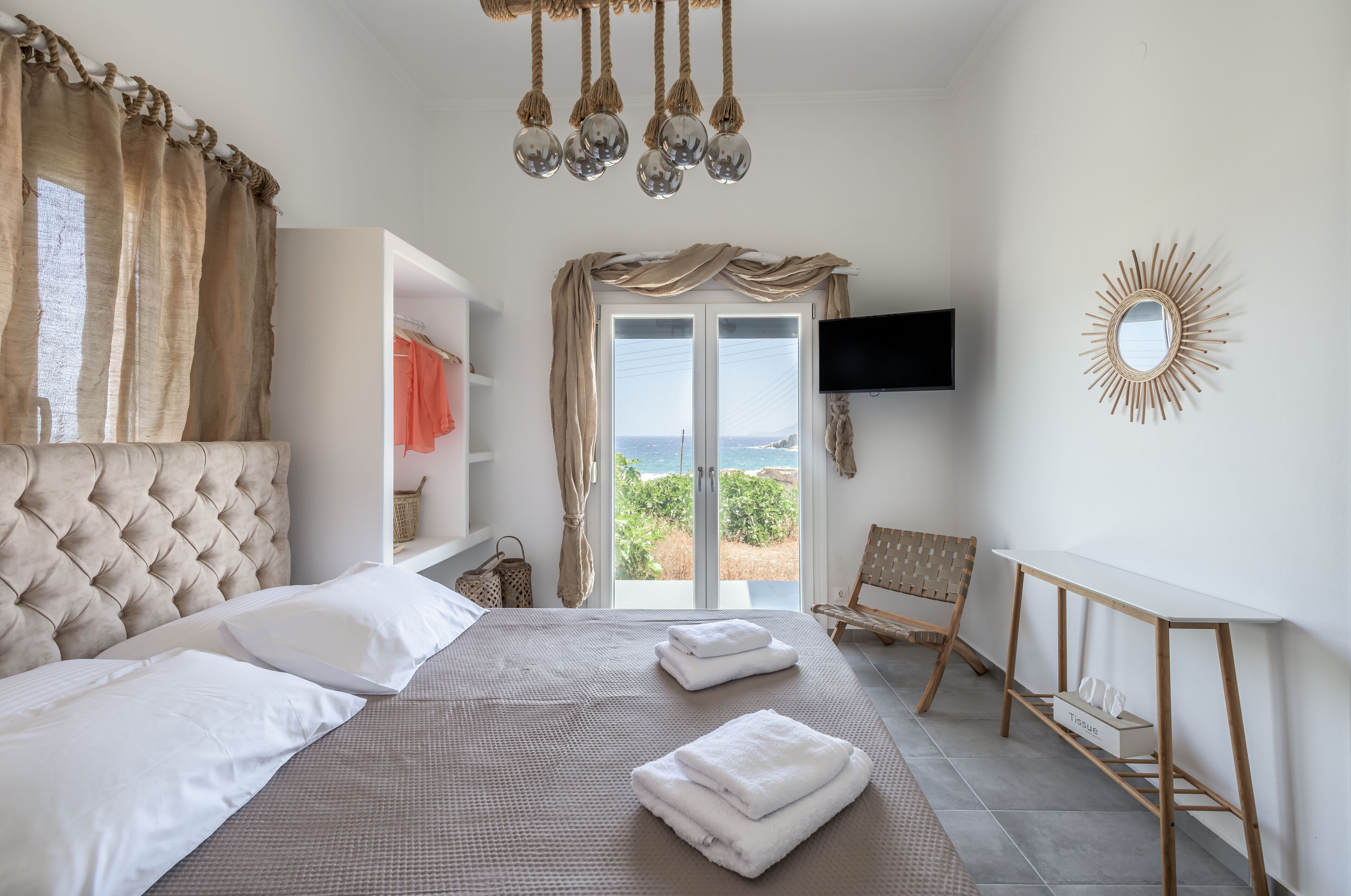 Kalesma - Mandrakia House