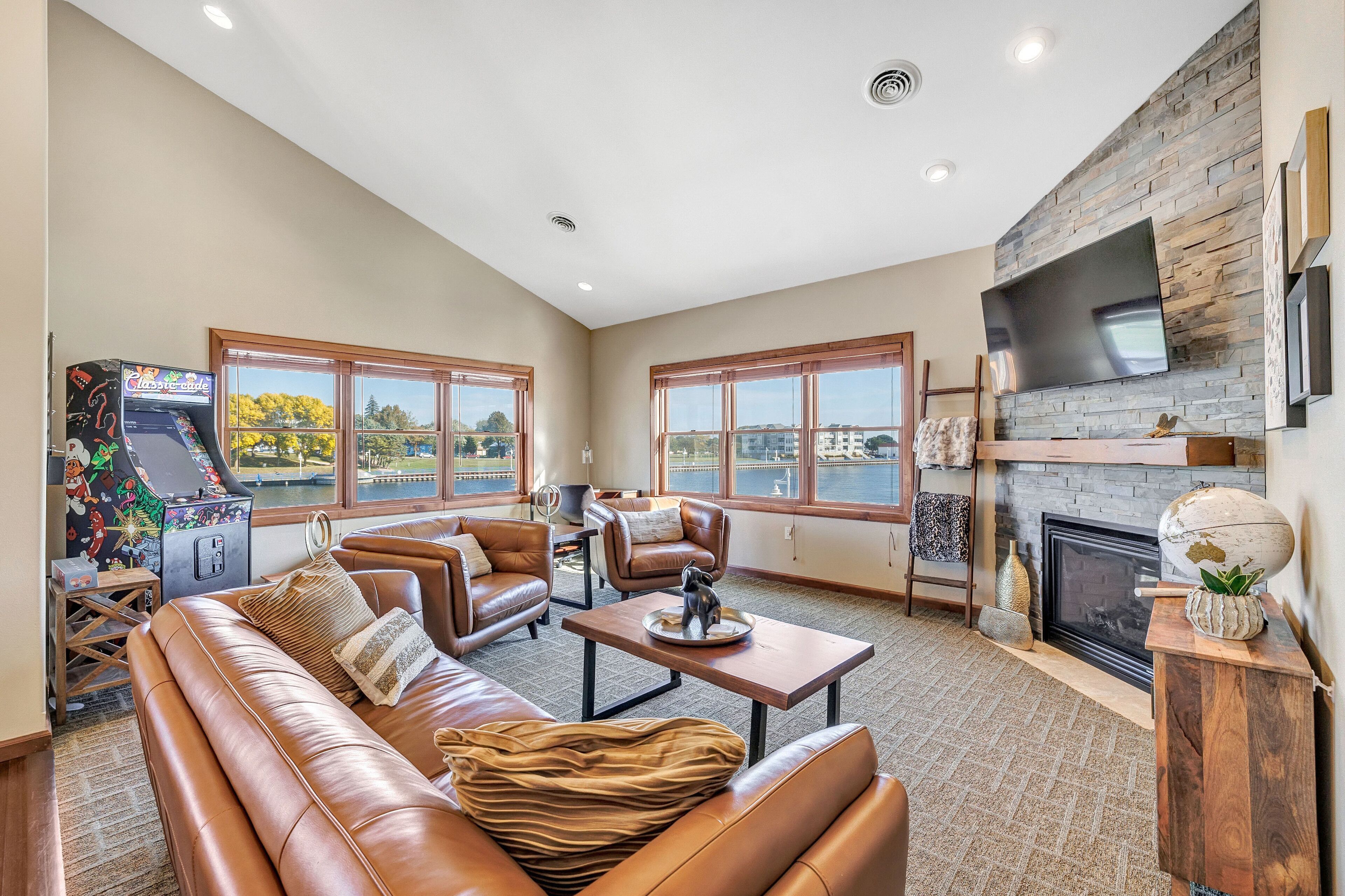 Corner River Walk Condo with Spectacular Views