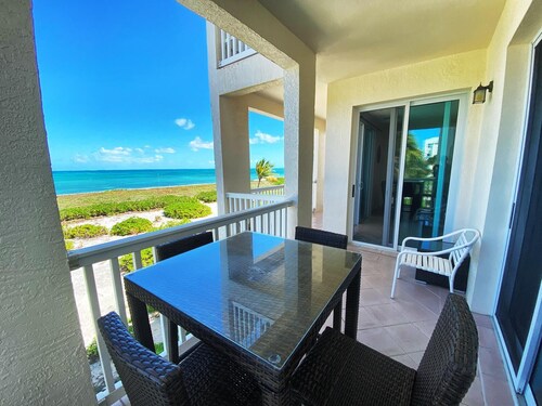 Oceanfront 2Bed Condo